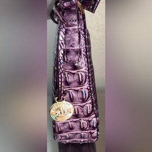 NWT.. BRAHMIN CROC EMBOSSED LEATHER CROSSBODY HANDBAG WITH GOLD CHARM